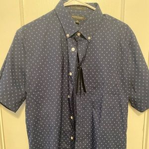 Mens Banana Republic short sleeve button down - slim Fit Large